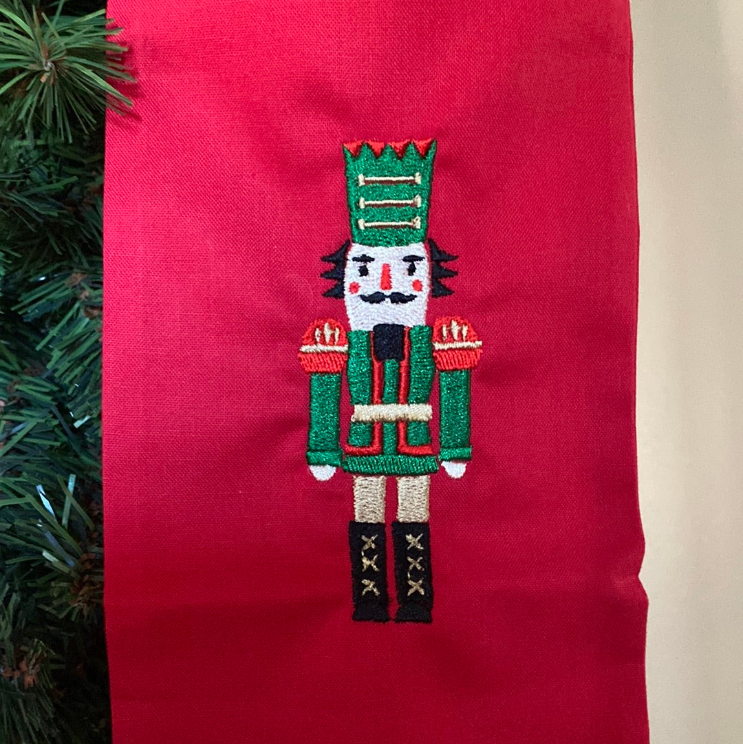 Holiday Wreath Sash