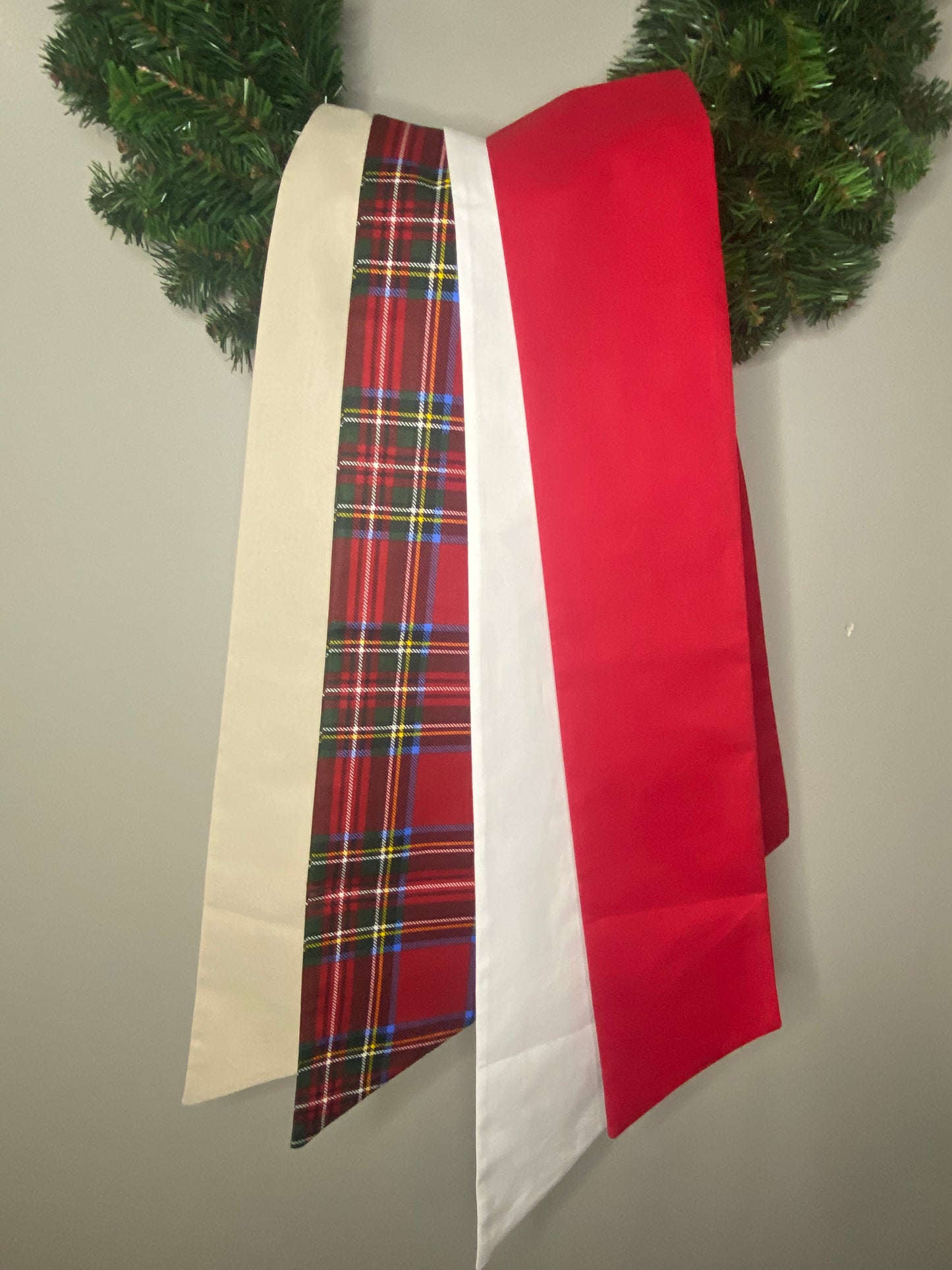 Holiday Wreath Sash